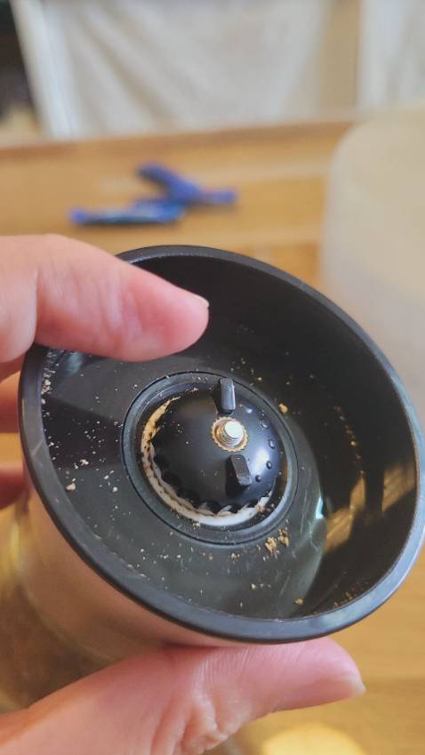 Đẹp nhé, hủ tiêu xinh xắn, xay đủ cả độ mịn ít hoặc mịn nhiều.