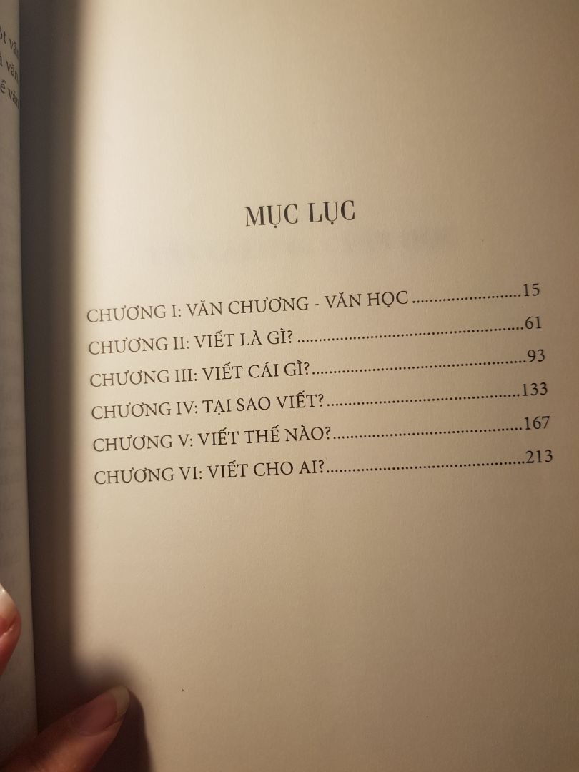 mua sách vì thích tập 2. nên mua luôn 3 tập cho đỡ lẻ loi.sách viết cho sinh viên học là chính.có thể coi đây là tập bài giảng of tác giả