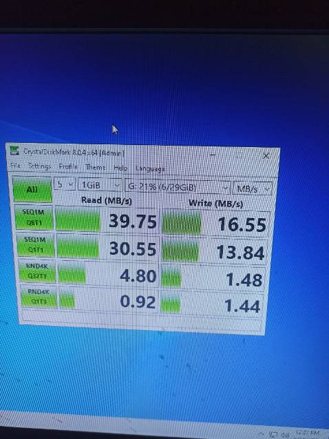 Xài tạm, nếu bạn nào hứng thú về tốc độ như quảng cáo thì có lẻ sẽ thất vọng chút ít. Xài tạm, nếu bạn nào hứng thú về tốc độ như quảng cáo thì có lẻ sẽ thất vọng chút ít.