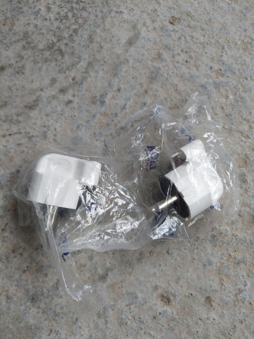 Sản phẩm hoàn thiện tốt. Nhìn chắc chắn, đẹp.