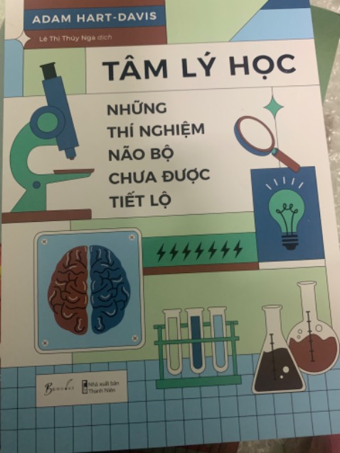 Sách rất mới lại rẻ , nhưng chất lượng sẽ ủng hộ tiki nhiều, hy vọng tiki có nhiều đầu sách khoa học khác