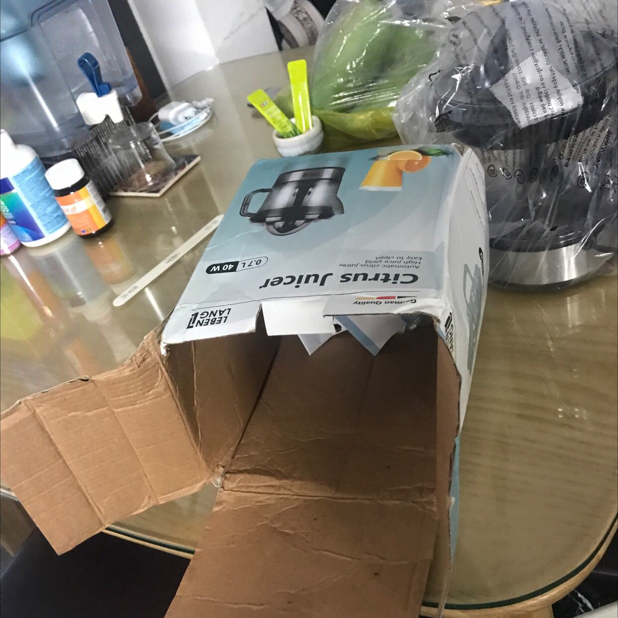 Máy ok nhưng nhà bán đóng gói dối quá
Mình nhận hàng mà hộp đựng méo mó. Hôm đó mình đi vắng người nhà nhận chứ ohair mình thì sẽ khg nhận đâu