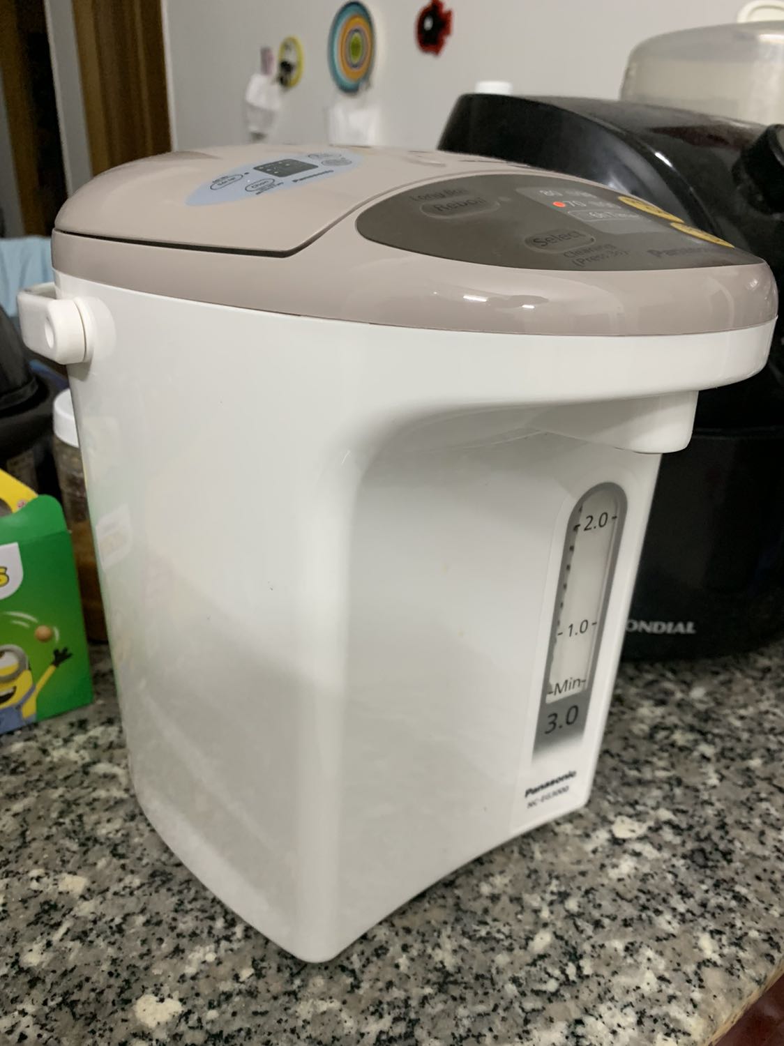 Shop Giao hàng đúng hẹn, sản phẩm hình thức thì rất tốt, còn chất lượng thì phải chờ thời gian, sản phẩm rất đáng mua, giá cả hợp lý