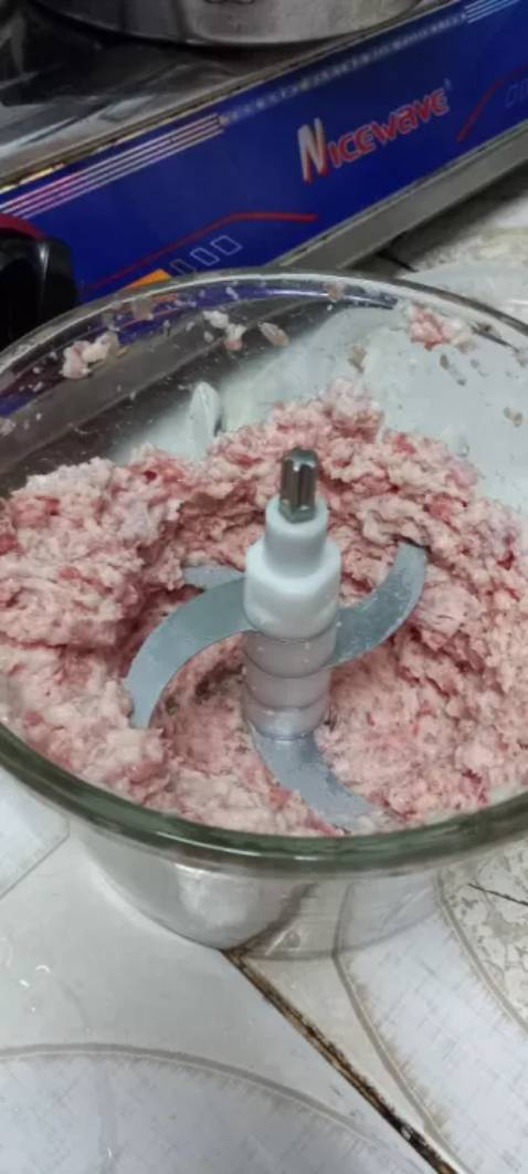 Máy đẹp chắc chắn, xay nhanh và nát
Có 2 chế độ cho bạn xay nhuyễn hoặc xay hạt
không nóng máy cối bằng thủy tinh dễ vệ sinh
lưỡi doa dời cực kỳ ok