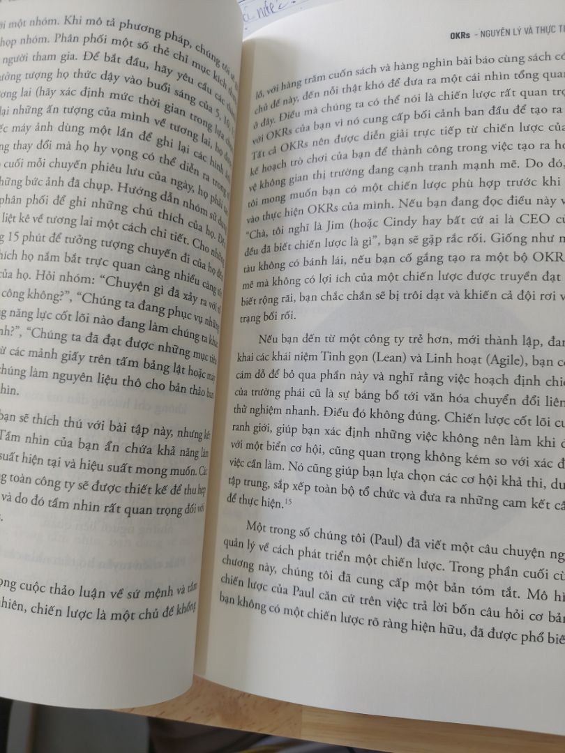 Giao hàng nhanh, có 3 tiếng là giao ngay.
nội dung thì đang đọc
