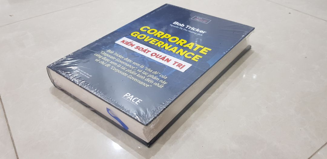 Rất hài lòng. Sản phẩm đóng gói cẩn thận. Sách bìa cứng rất đẹp. Nội dung chưa đọc nên sẽ review sau.