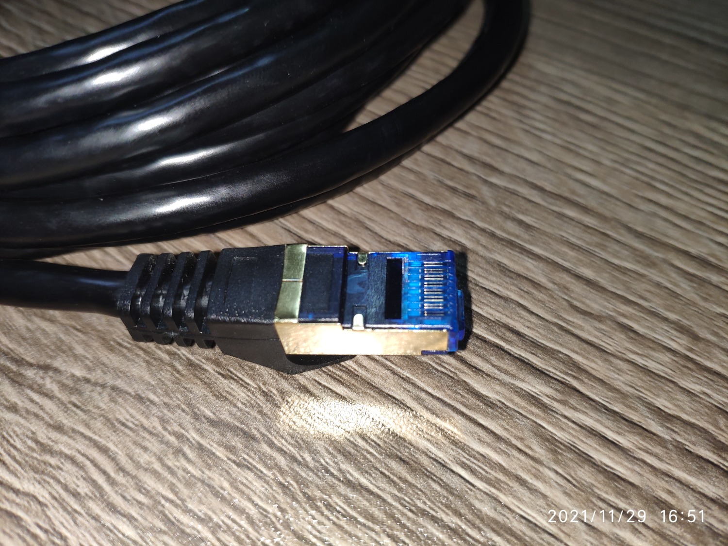 Shop đóng gói hàng đẹp và chắc chắn.
Sản phẩm dùng tốt, tốc độ mạng ổn định