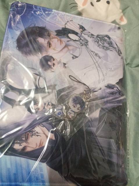 Hàng y mẫu, đầy đủ phụ kiện, shop đóng gói chu đáo, bọc chống sốc cẩn thận, giao hàng siêu nhanh, có tặng 1 lốc milo nữa, chính sách khuyến mãi dạo này của tiki xịn ghê ^^ vote 5 sao