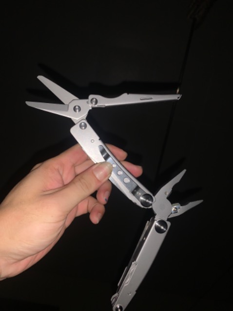 Chính hãng , ship hàng rất tử tế , sản phẩm đẹp