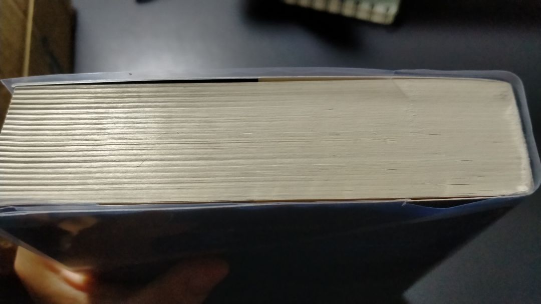 hư mép sách nhiều, bẩn nhiều chỗ, giao hàng nhanh. nội dung thì không cần chê.
