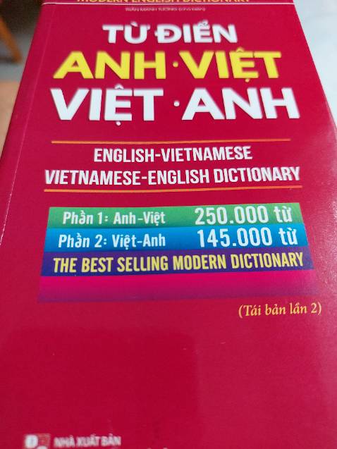 Giao hàng nhanh. Sách khổ nhỏ nên font chữ hơi nhỏ. Lượng từ phong phú.