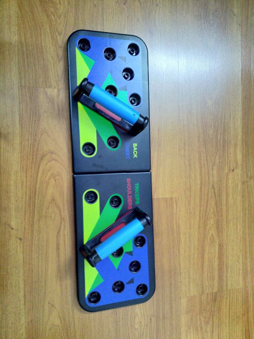 Sp giống như mô tả. Ngoài những cái đó ra rất vio vì có túi đựng rất đẹp và có hướng dẫn tập luyện từng nhóm cơ và lịch tập luyện rất cụ thể Mà bác nào ko biết tiếng anh thì hơi khó xem Hàng chắc chắn và có rất nhiều tư thế tiki đóng hàng rât cẩn thận và giao đúng dự kiến Rất hài lòng nhé
Tập có hiệu quả, nhựa ok, miếng chống trượt hoạt động tốt.