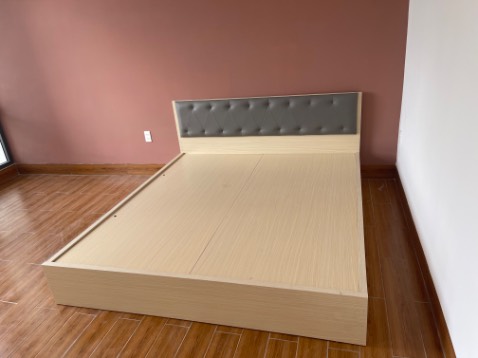 Sản phẩm Đơn giản tinh tế chac chắn ,nhân viên lắp đặt nhanh gọn!