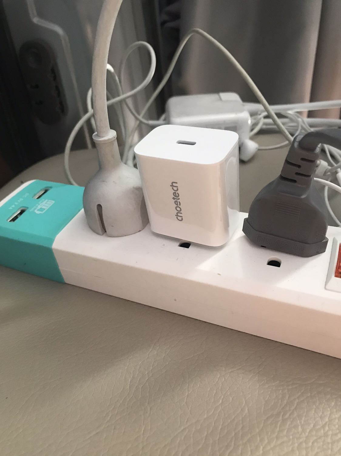 Trước giờ ưng xài Ravpower, năm nay Covid viêm túi quá thử em hạt dẻ này như thế nào, ai ngờ cũng ổn *** áp phết ... nói chung duyệt tưởng chống vã ai dè bị chất em nó vã lại vô mặt