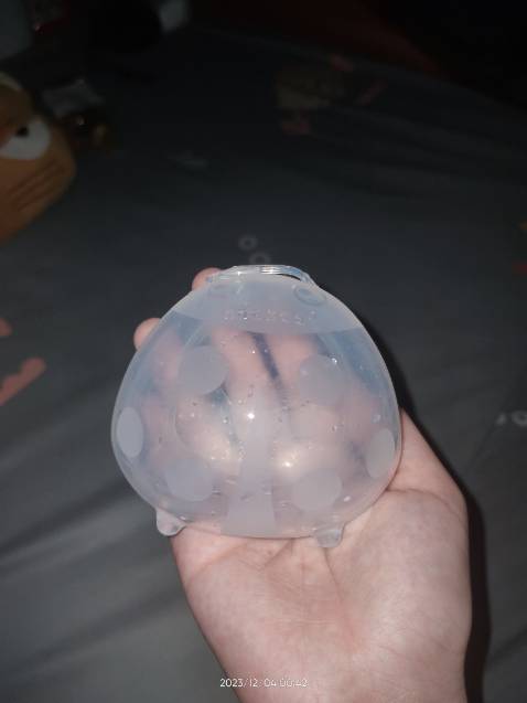 Mình dùng để hứng sữa khi cho con bú tại nhà không mang áo ngực nên thấy rất tiện lợi. Sẽ ủng hộ shop khi có nhu cầu thêm