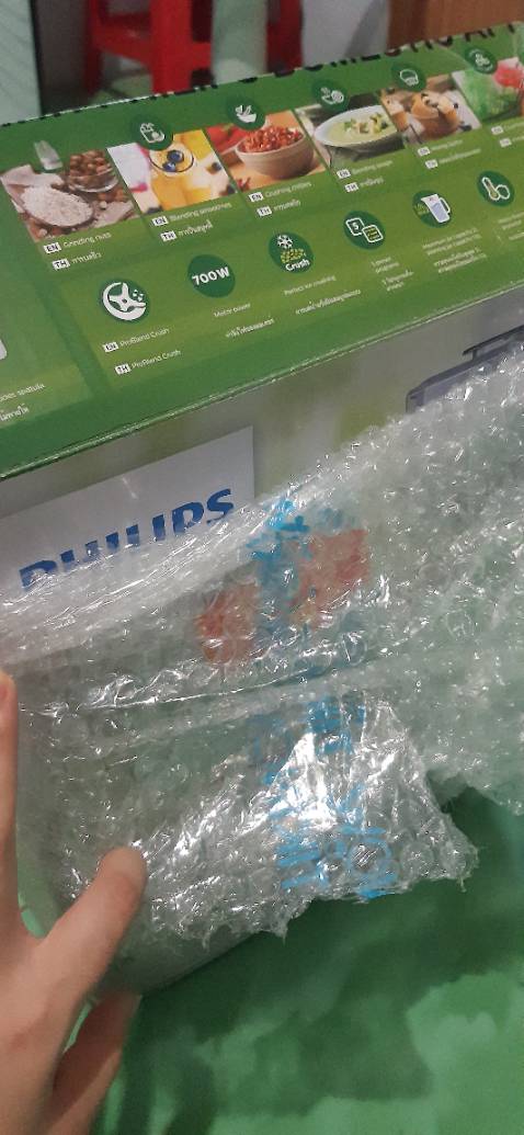 Giao hàng siêu nhanh, lắp đúng máy mới chạy nha mn. Mới thử cối à, chưa có xay nhưng thấy ok lắm à nha!