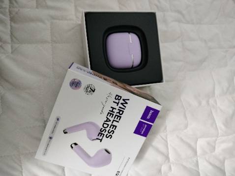 Màu đẹp ạ, hộp to lắm, nghe ok lắm nhaa. Chưa sử dụng trong tgian dài nhưng mình nghĩ pin nó okk ❤, rcm sp nì  🫶 🫶 🫶