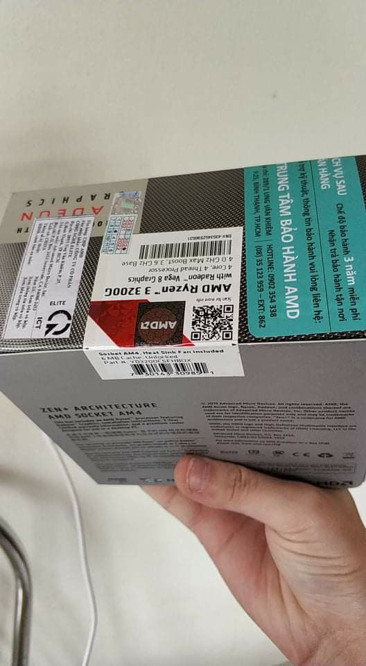 Nguyên seal.
Đã tích hợp Radeon Vega 8 chạy game khỏi cần VGA vẫn max mượt