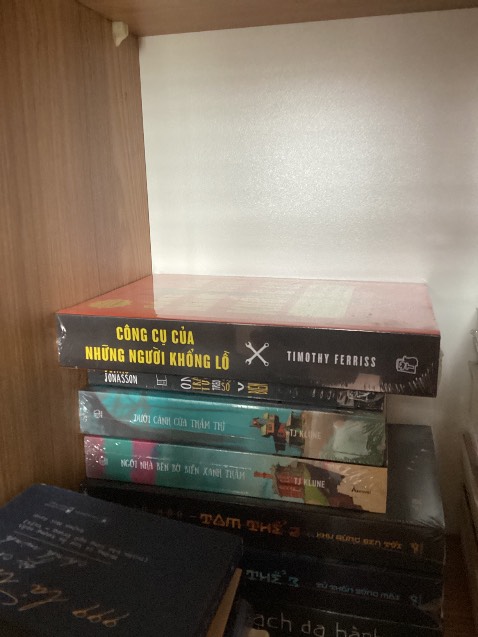 sách đóng gói đẹp, nguyên seal, nội dung thì chưa đọc nhưng sẽ đọc kk