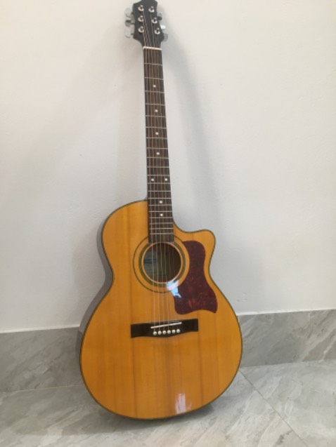 Giao hàng đúng hẹn, đàn đẹp giống trong hình, rất đáng để mn thử mua nhé!