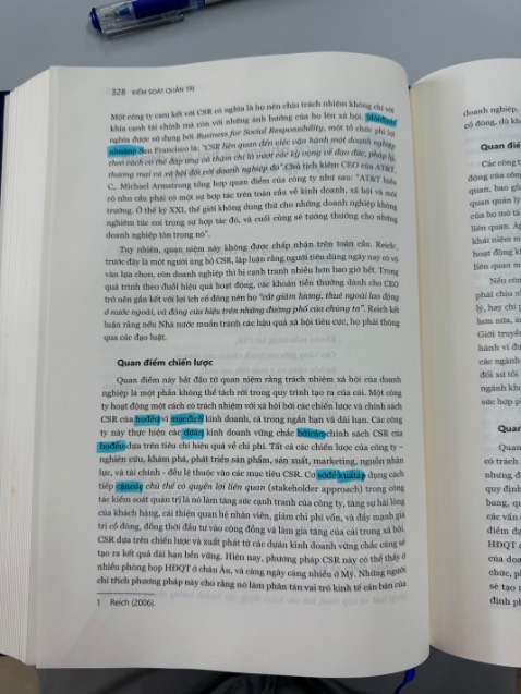 Sách lỗi from khá nhiều, in dư trang trong một chương.