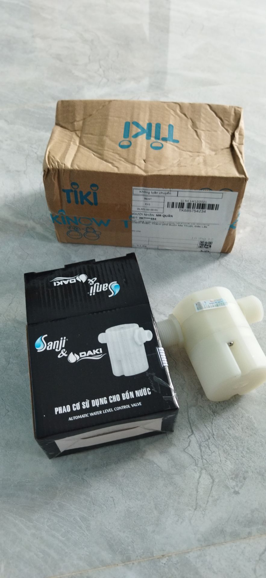 sản phẩm giao đúng như đặt trên sàn