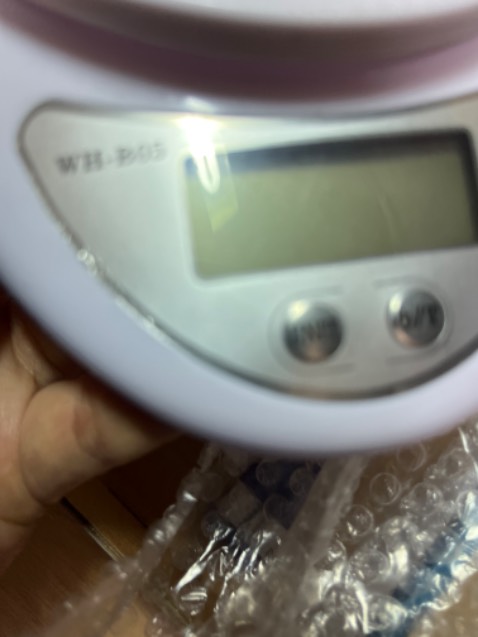 Sp Xấu, dơ… như hàng cũ tân trang hoặc bày bán lâu ngày! Ko đáng mua! Bộ tượng tứ khoing cũng vậy! Ko một cái hộp nào còn nguyên, ko rách chỗ này thì rách chỗ khác, tôi mua ở shop khác bằng giá nhưng nhận về đáng đồng tiền!