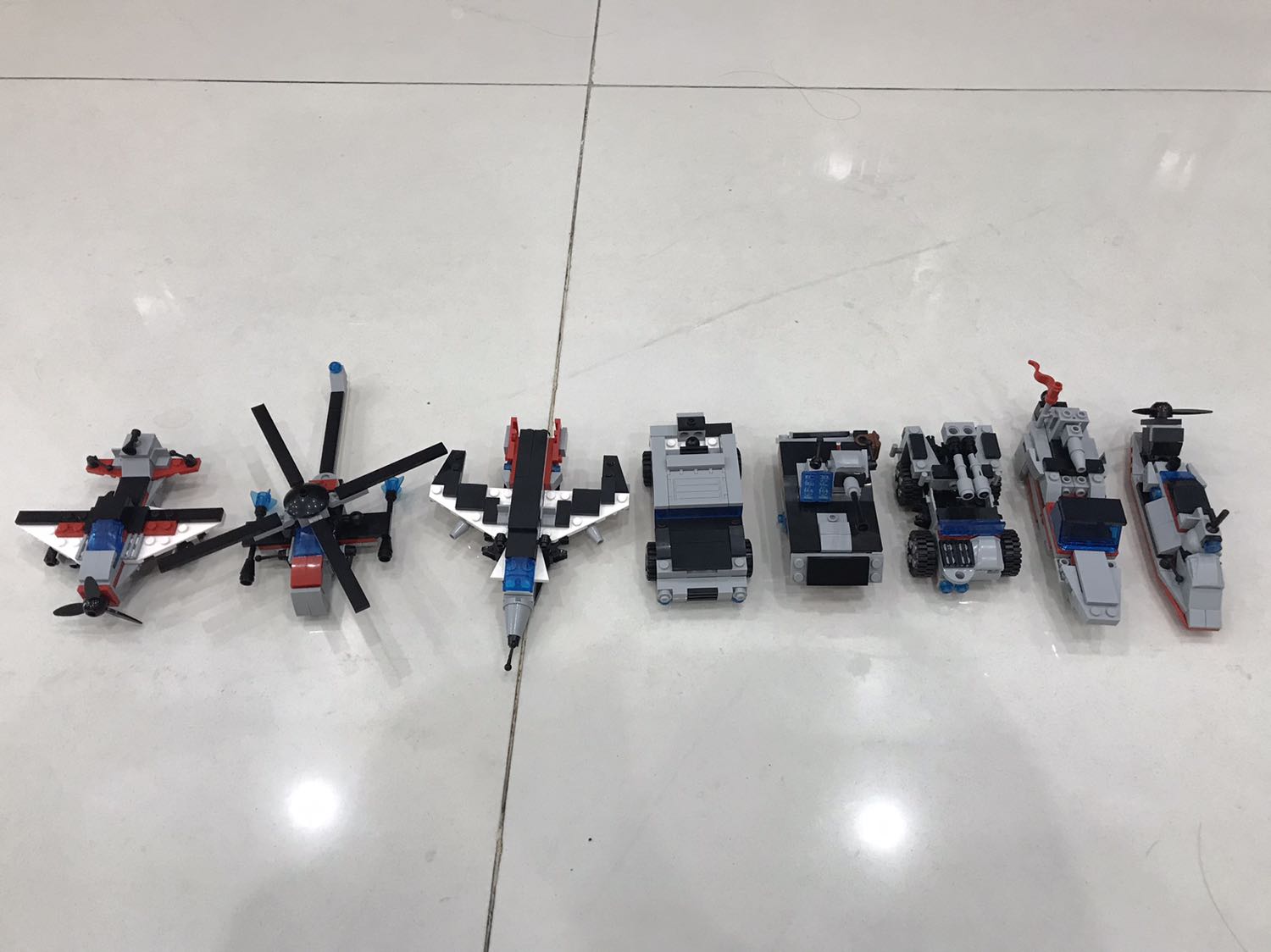 Hài lòng, tuy thiếu 1 ít chi tiết nhỏ,