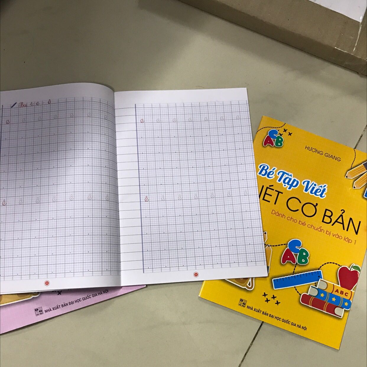 Chất liệu, hình thức tốt. Đóng gói cẩn thận