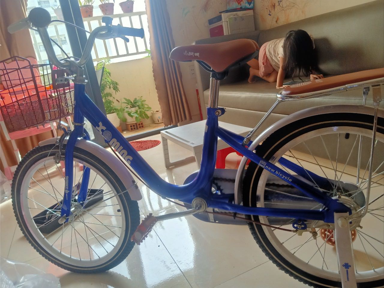 Đặt mầu hồng giao mầu xanh