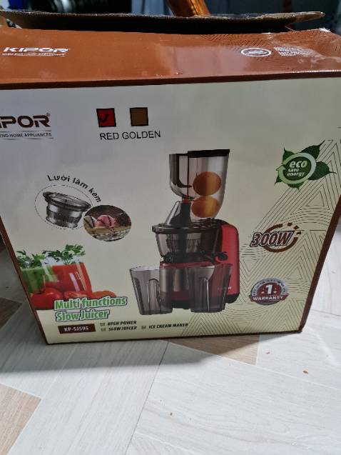 Mình mới nhận đc hàng,chưa sử dụng,mở ra xem thấy đầy đủ và có cuốn hướng dẫn sd,có phiếu bảo hành. Hy vọng máy xài tốt Mình mới nhận đc hàng,chưa sử dụng,mở ra xem thấy đầy đủ và có cuốn hướng dẫn sd,có phiếu bảo hành. Hy vọng máy xài tốt