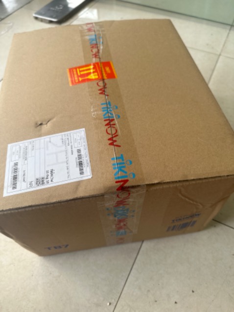 Đồ chơi chất lượng tốt. Bé mình rất thích, đóng gói chắc chắn Đồ chơi chất lượng tốt. Bé mình rất thích, đóng gói chắc chắn