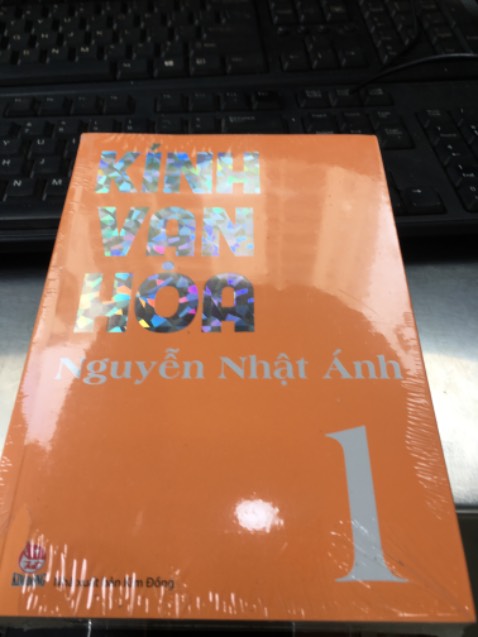 Đóng gói cẩn thận giao hàng đúng thời gian mẫu mã hình thức truyện đẹp cho shop 5 sao