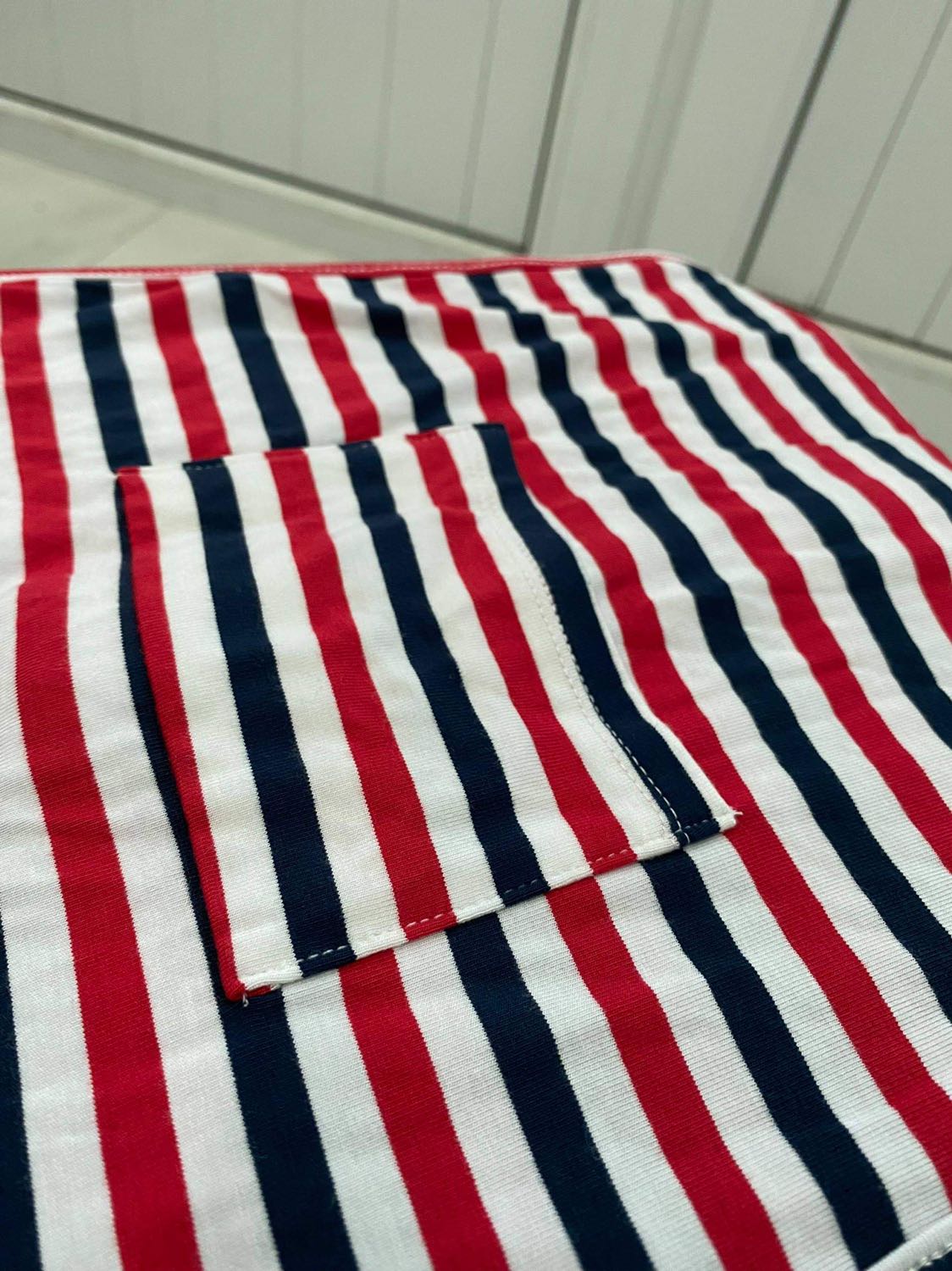 Mê chất nhộng này luôn! sờ mát mát! Đúng chất cotton lạnh. Bé nhà mình rất hợp tác, ko nghĩ mua chính hãng mà giá tốt ntn. Rất ủng hộ shop, sẽ giới thiệu mọi người.