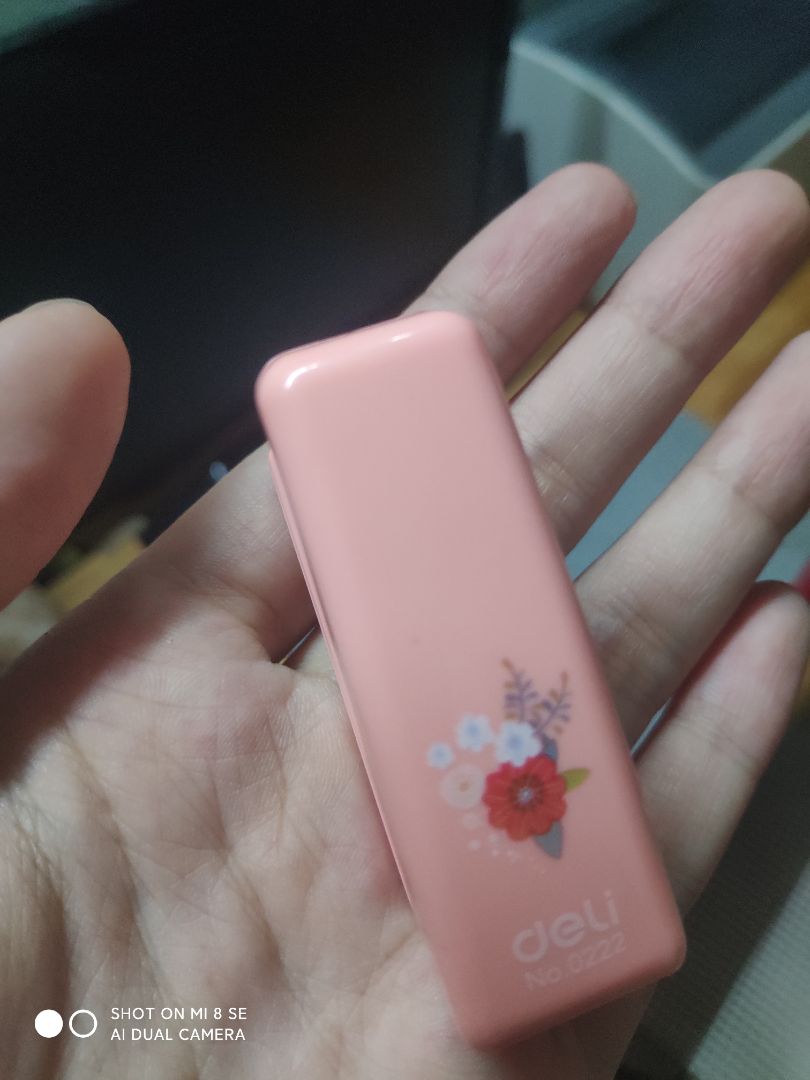 Đóng gói sản phẩm rất kĩ càng, bé bé xinh xinh màu hường phấn, săn sale 5k rẻ quá