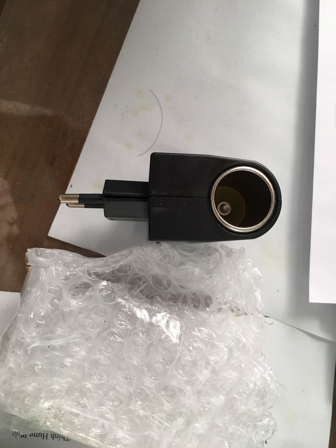 mới khui hộp ra mà bị hở rồi. Thấy hở nên ko biết có an toàn ko nên chưa dám sử dụng