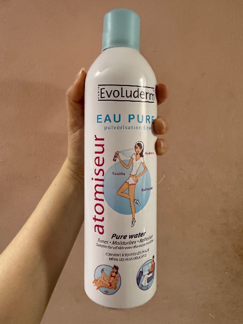 Giá tốt, nhưng tiki nên chú ý khi gói mấy cái hàng có nắp chai, nên quấn thêm băng keo vì nắp chai này khá mỏng bên vận chuyển quăng 1 phát là bể à