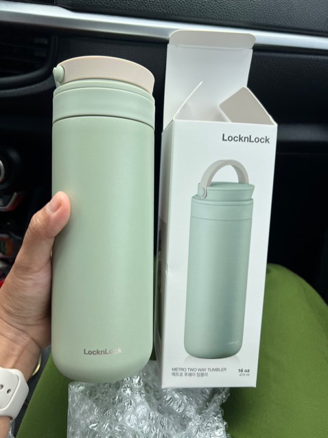 Hàng đóng gói rất cẩn thận, hàng mới đẹp, chất lượng tốt