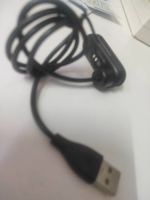 Giao nhanh , gọn lẹ Cáp nhỏ gọn
Sạc OK, fit in với thiết bị, ổn áp
Sẽ giới thiệu nếu có người hỏi