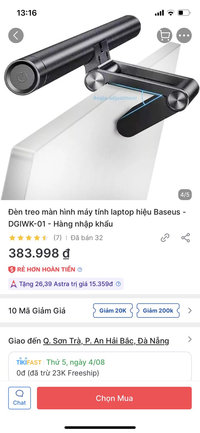 Hình đăng và hàng nhận được là 2 loại khác nhau dù mình đã hỏi shop rất kỹ trước khi mua là hàng nhận được có đúng như hình chụp không thì shop xác nhận là đúng nên mới mua, và cái kết... Loại này kẹp thẳng vô nền màn hình nên nếu viền màn hình mỏng sẽ làm hỏng màn hình.
Mình tháo cái lò xo trong cái kẹp ra để nó chỉ gác lên trên màn hình dùng tạm vậy, đổi trả mất công.