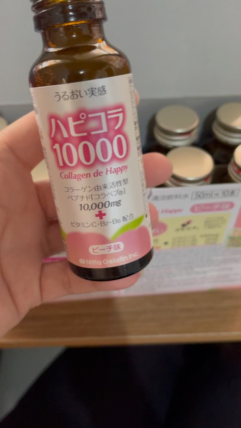 Bấm đánh giá nhận thưởng Astra trước
Đánh giá sau khi dùng 1 tuần: Mình đã 40 tuổi nên độ + sau khi uống giảm cân da mình đàn hồi không kịp so với lượng mỡ giảm nên da bị nhăn, dùng xong 1 tuần thấy da cang sáng hơn, tiền của nấy thật, 
Vị chua chua ngọt ngọt dễ uống 
Hàng chính hãng