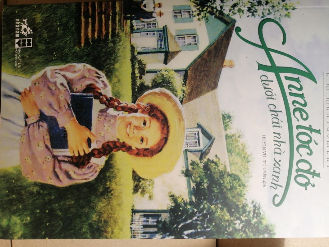 Mình thật sự rất thích cách giao hàng của tiki. Mặc dù mùa dịch nhưng giao hàng vẫn rất nhanh. Đóng gói thì không tốt lắm vì trang giấy còn bị gập lại và chưa có nilong chống sốc. Nhưng vì cũng nhỏ nên không ảnh hưởng lắm. Quyển này nội dung khỏi chê ạ, ý nghĩa, dễ thương, giàu tình cảm. Nên mua ạ.