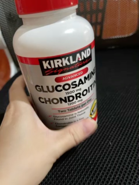 Sản phẩm chính hãng, đã từng dùng thấy OK nên nay mua lại 
Shop tư vấn nhiệt tình