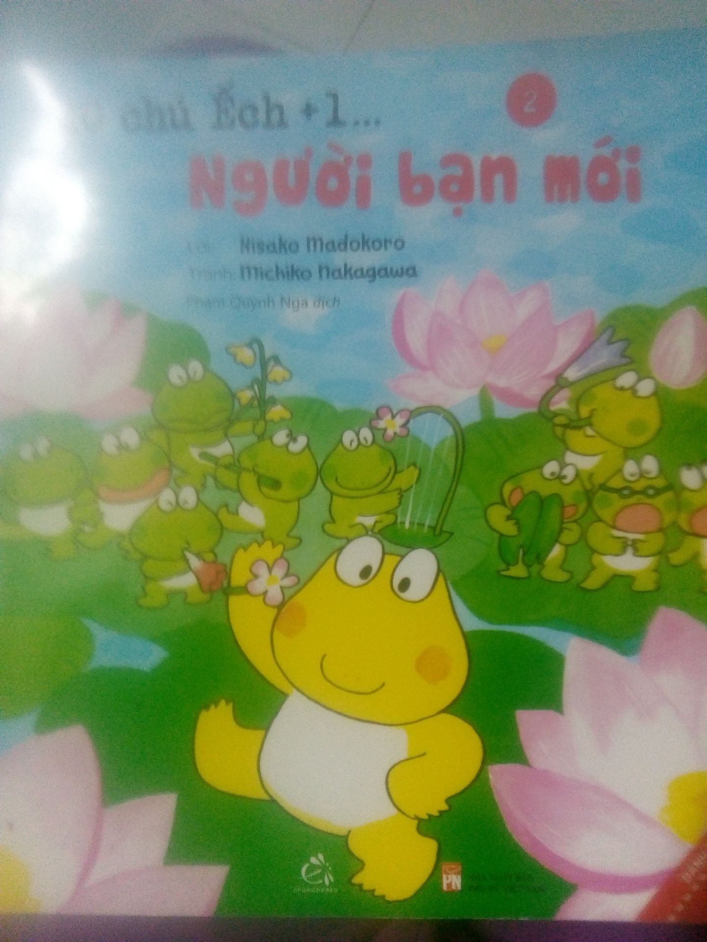 Màu sắc tươi, hình vẽ đẹp, bé iu nhà mình rất thích