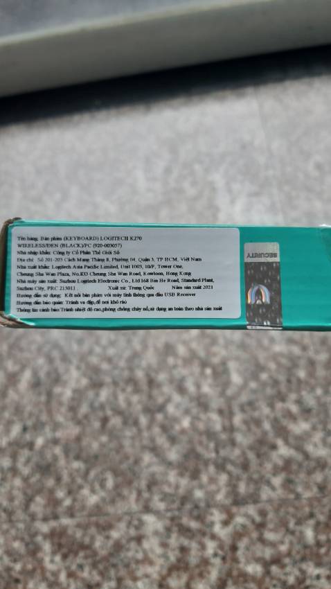 Trên Bao bì thì có dán tem  của nhà phân phối nhưng trên sản phẩm lại không có tem Seal . Không biết có phải là Fake Mã số SN trên Hộp và Sản phẩm không trùng khớp. Đang chờ thu hồi và sử lý. Sẽ Thông tin thêm khi được sử lý Trên Bao bì thì có dán tem  của nhà phân phối nhưng trên sản phẩm lại không có tem Seal . Không biết có phải là Fake Mã số SN trên Hộp và Sản phẩm không trùng khớp. Đang chờ thu hồi và sử lý. Sẽ Thông tin thêm khi được sử lý