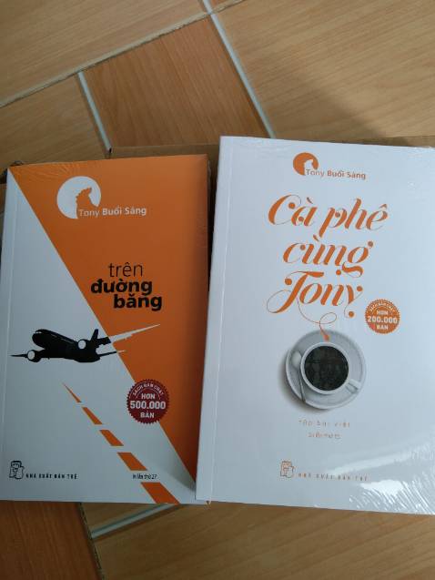 Sách rất chỉnh chu kh có lỗi, nội dung 2 cuốn này phải nói là rất tuyệt vời rồi tuổi trẻ nên có ít nhất 2 cuốn này trên kệ