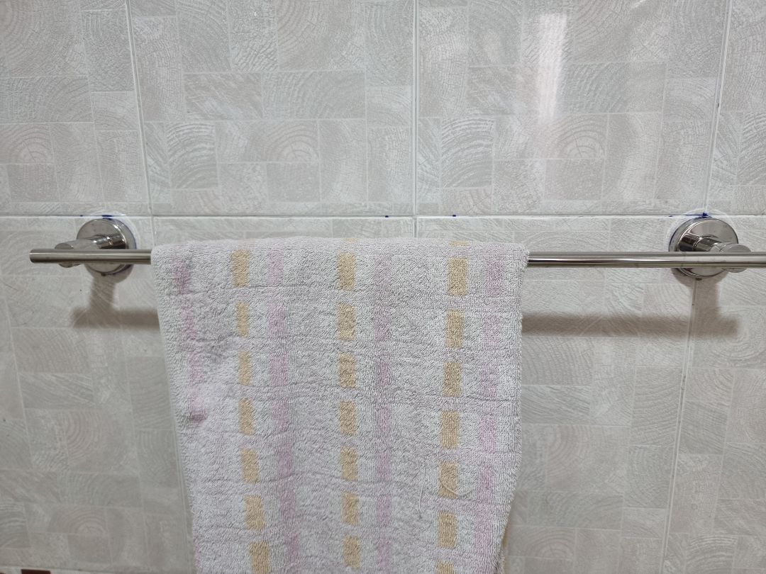 Sản phẩm tốt, rất dày dặn, chắc chắn, hơn hẳn loại rẻ tiền mua của shop khác. shop tư vấn, giao hàng nhanh.