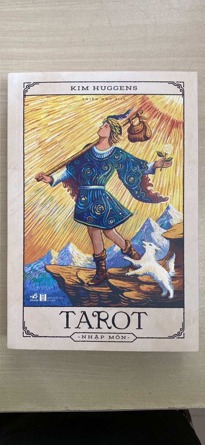 Hài lòng, bìa sách mới và thơm phức ?
Sẽ hoàn hảo hơn nếu định dạng chữ đều cùng 1 phông