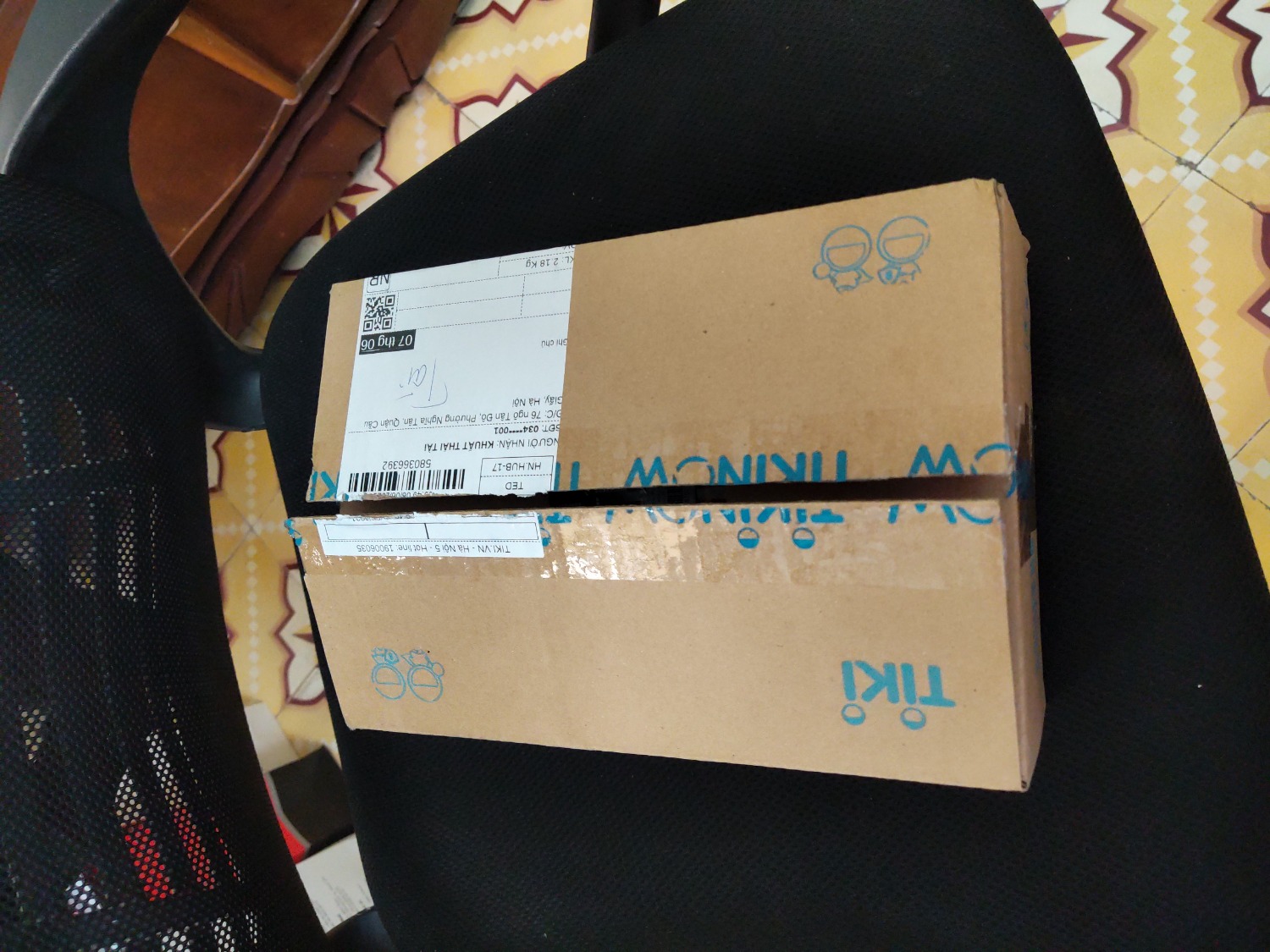 Sách hay, mọi người nên chọn combo này nhé. Sách bọc cẩn thận, bìa đẹp, ổn lắm nhé! Nên mua combo!