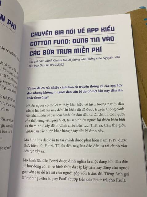 Tiki giao hàng siêu nhanh dù mình để giao hàng tiêu chuẩn mà nhận ngay trong ngày luôn ạ! Sách được bọc cẩn thận cả hộp, mở sách ra còn bị bóng giúp sách còn mới!
Sách còn được tặng kèm mã code giảm 50% khóa học nữa! 
Nội dung mình chưa đọc hết nhưng cách trình bày đẹp mắt - dễ nhìn. 
Trước đây mình đã đọc sách "Tài chính cá nhân dành cho người Việt Nam" của tác giả Lâm Minh Chánh nên tin rằng cuốn sách này sẽ dễ đọc và có nhiều giá trị. 

Cám ơn Tiki, cảm ơn tác giả về cuốn sách này.